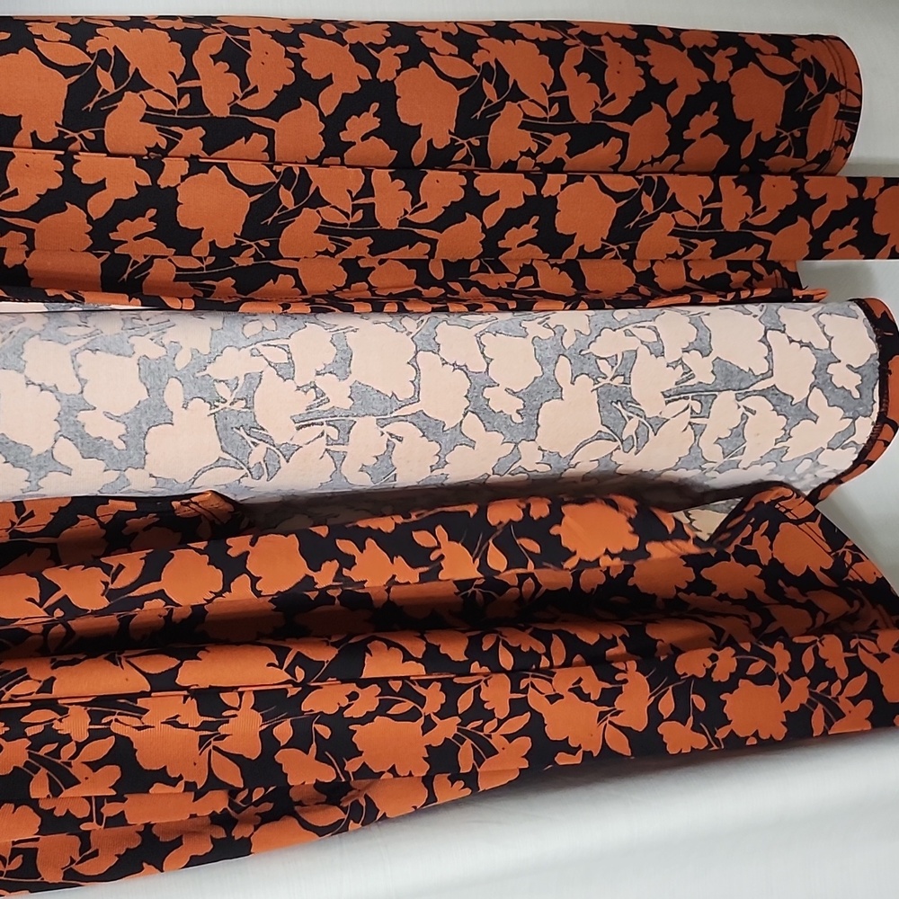 Amazon essentials - Picture 7 of 9